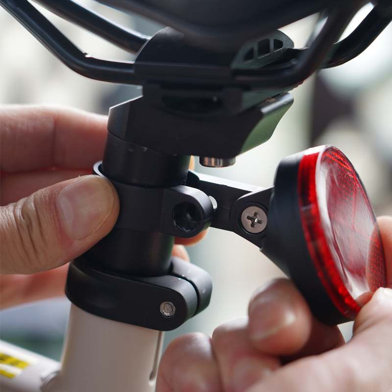 TRIWILL Smart Bike Rear Reflector with Find My Compatible Tracker